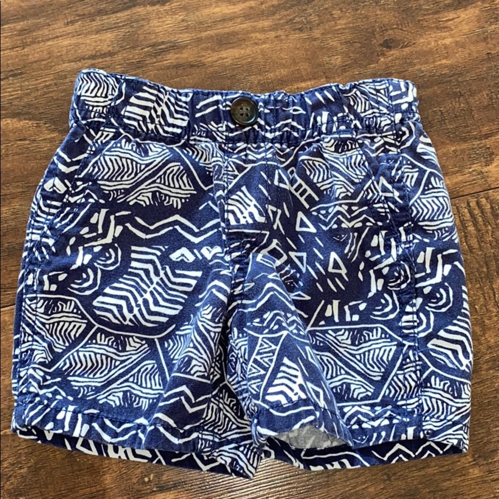 CARTERS SHORTS, 9 Months